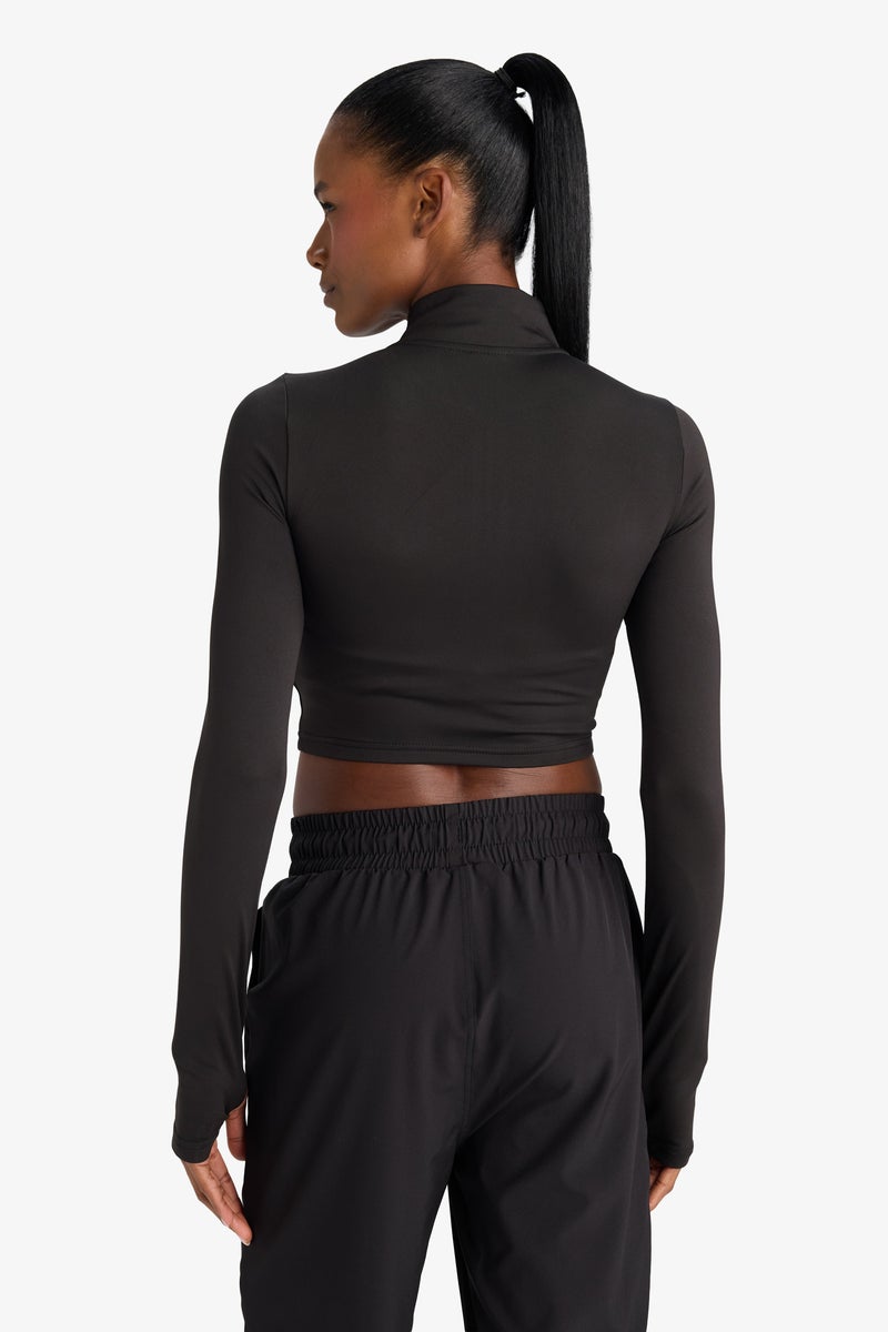 ديفاكتو تيشيرت كم طويل سليم فيت رياضي ببطانة ناعمة من DeFactoFit - Image 5